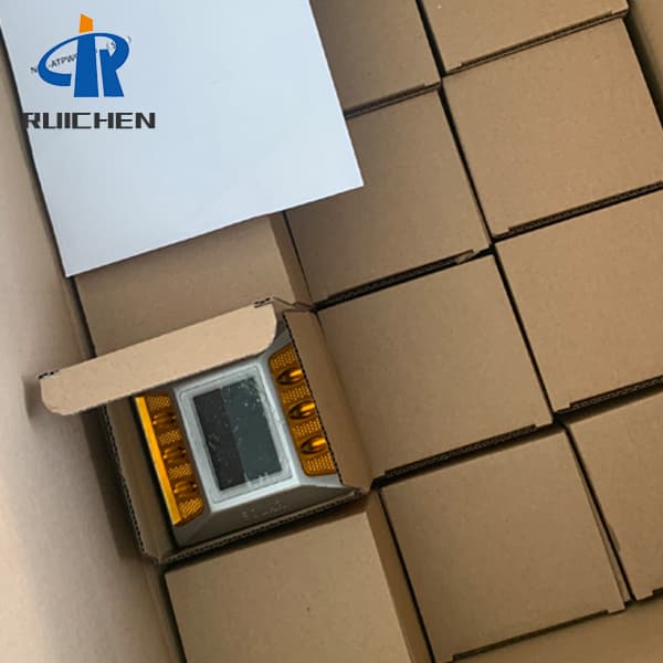 <h3>Double Side Led Road Stud Light Supplier In Singapore-RUICHEN </h3>
